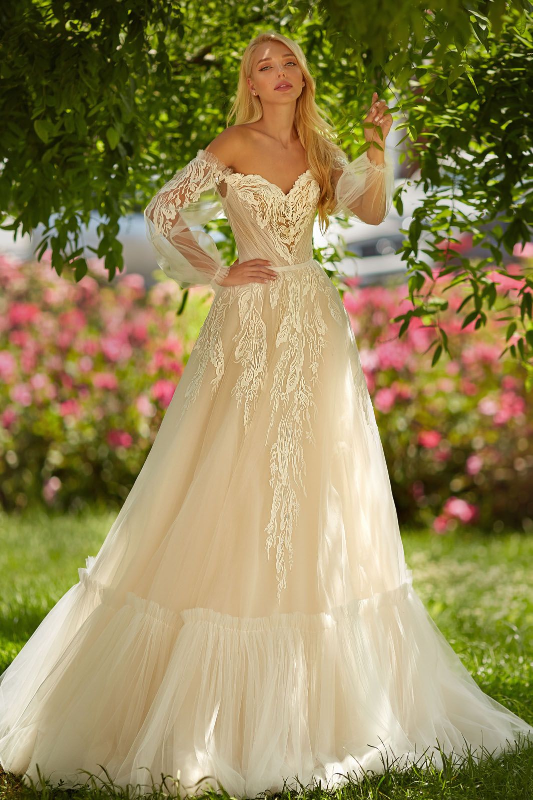 vente location mariage draguignan soiree robe mariee cocktail ceremonie courte longue accessoires fete anniversaire noel bal bapteme communion defile retouche couture dress chic festival valentin mode modele style demoiselle honneur concours beaute fashion mannequin bijou fete meres super look invite draguignan vidauban frejus saint raphael sainte maxime cannes nice mougins grasse mandelieu lorgues les arcs puget muy aups flayosc salernes saint tropez toulon aygulf le luc fayence brignoles roquebrune sur argens