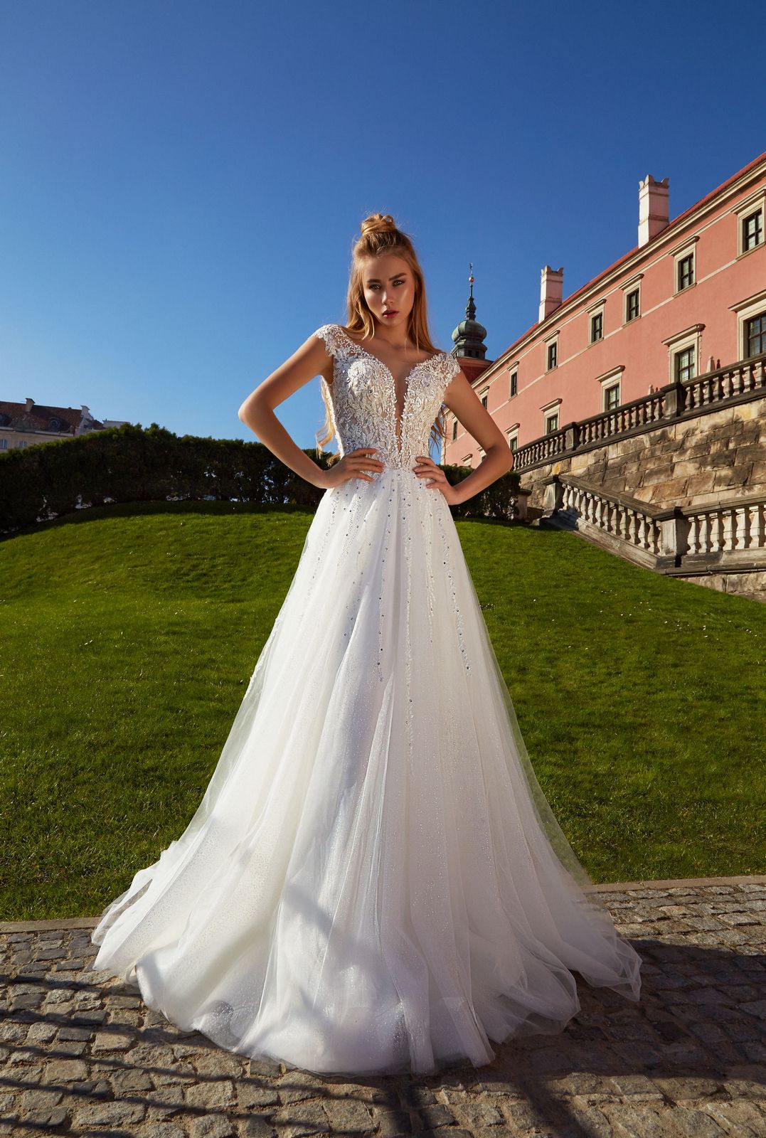 vente location mariage draguignan soiree robe mariee cocktail ceremonie courte longue accessoires fete anniversaire noel bal bapteme communion defile retouche couture dress chic festival valentin mode modele style demoiselle honneur concours beaute fashion mannequin bijou fete meres super look invite draguignan vidauban frejus saint raphael sainte maxime cannes nice mougins grasse mandelieu lorgues les arcs puget muy aups flayosc salernes saint tropez toulon aygulf le luc fayence brignoles roquebrune sur argens