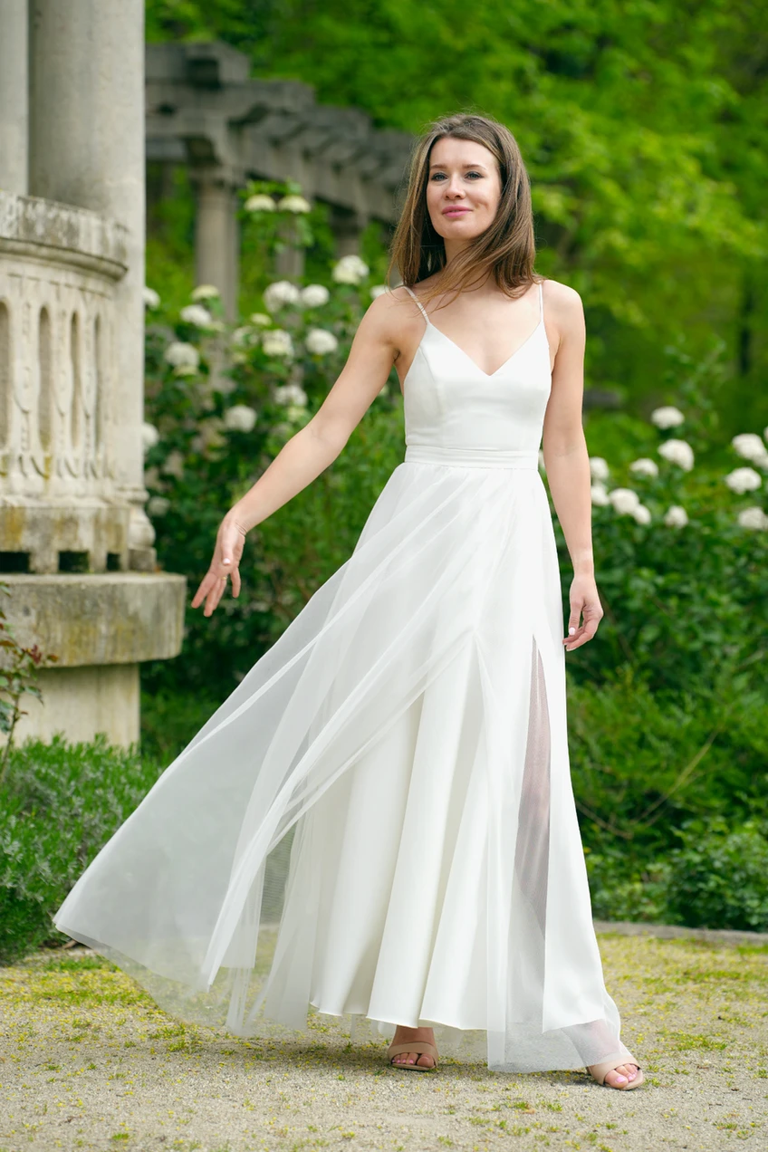 vente location mariage draguignan soiree robe mariee cocktail ceremonie courte longue accessoires fete anniversaire noel bal bapteme communion defile retouche couture dress chic festival valentin mode modele style demoiselle honneur concours beaute fashion mannequin bijou fete meres super look invite draguignan vidauban frejus saint raphael sainte maxime cannes nice mougins grasse mandelieu lorgues les arcs puget muy aups flayosc salernes saint tropez toulon aygulf le luc fayence brignoles roquebrune sur argens